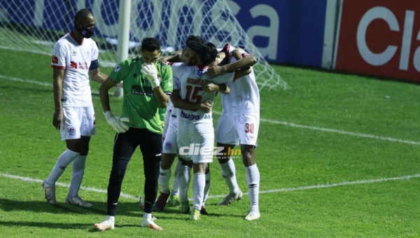 Olimpia comenzó bien su camino al Penta; Motagua cae in extremis contra Honduras Progreso y Victoria golea Real España