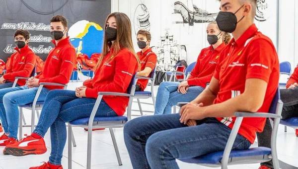 Ferrari se prepara con todo para hacerle frente a la competencia en el automovilismo mundial.