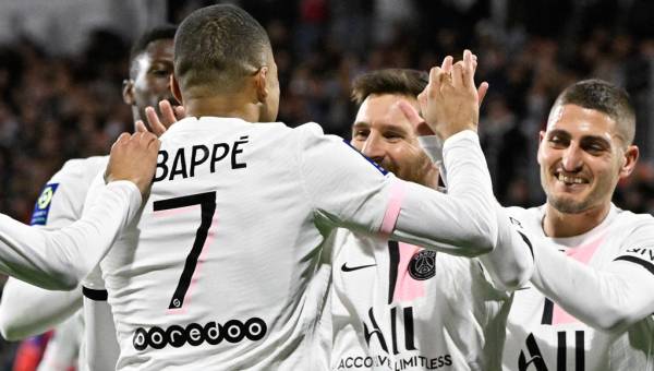 PSG golea al Clermont y Messi nuevamente se va en blanco mientras Neymar y Mbappé anotan hat-trick