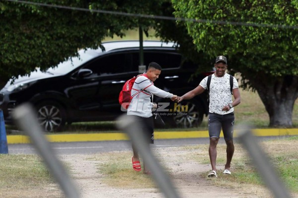 ¡Patón vuelve a casa! Así fue el cálido recibimiento en Olimpia a Germán Mejía