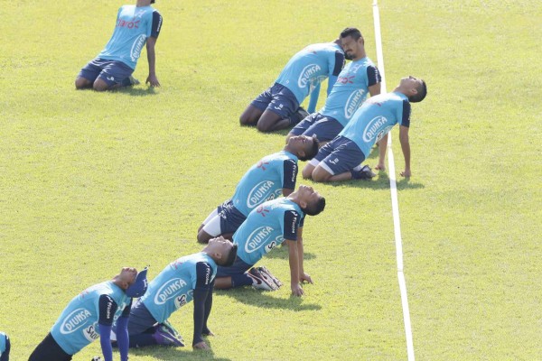 Imágenes: El entreno matutino de Honduras del domingo en el estadio Olímpico