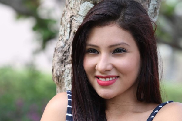 La sensual Diana Corrales y sus fotos más lindas en A Solas con Diez