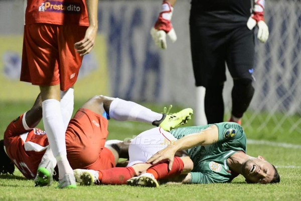 Afición reprende a Marathón; el irrespeto a Carlos Tábora y el descontrol de Obed Enamorado