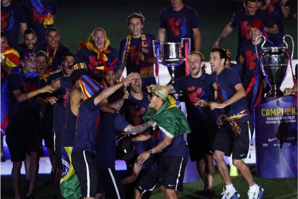 Barcelona celebra en su ciudad el título de Champions