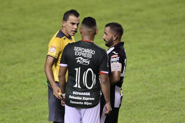 Marathón-Diriangén: Zafarrancho, hermosura en las gradas, lamento de Calix y la dedicación de Arriaga