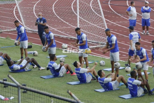El llamativo look de Kervin Arriaga, sonrisas y trabajo colectivo en primer entreno de Honduras en San Pedro Sula