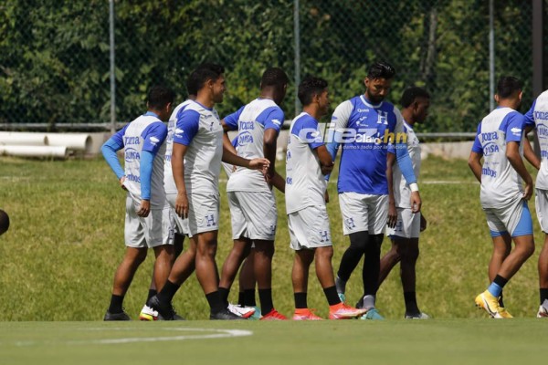 ¡Bromas, risas y camaradería! Así fue el cierre del primer microciclo del 'Bolillo' Gómez con Honduras