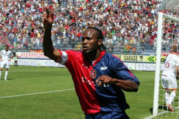 TOP: Los futbolistas hondureños que han sido capitanes en el extranjero