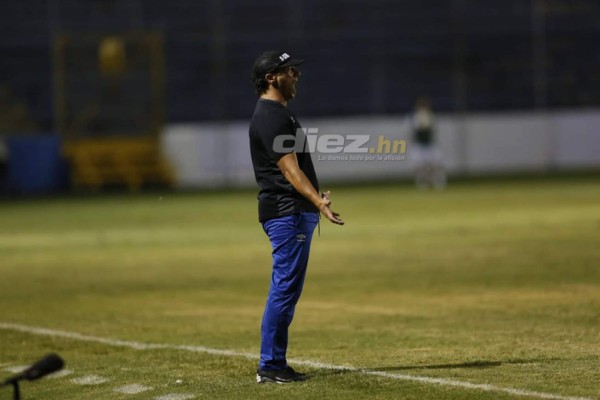 NO VISTE EN TV: Bronca, sufrimiento de Donis y el detallazo de Troglio con Benguché