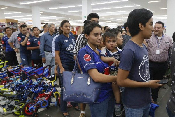 Aficionados motagüenses disfrutaron de la copa 16