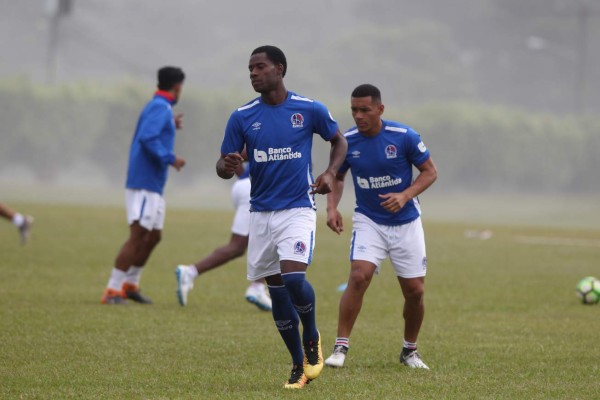 El otro 11 de Olimpia, una alternativa de Nahún Espinoza en la Liga