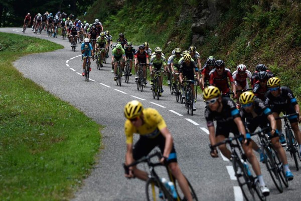 Las mejores postales del Tour de Francia 2015