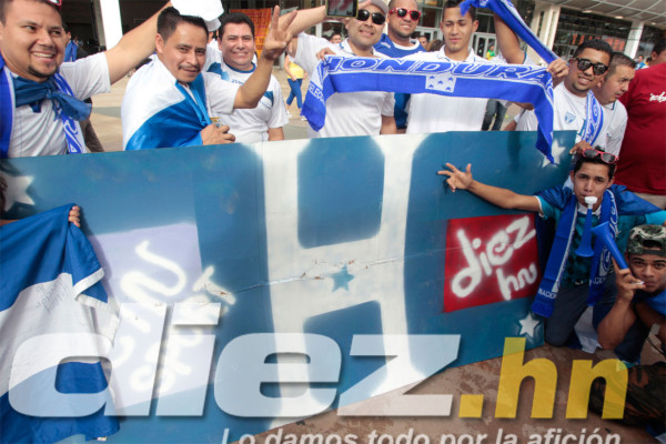Ambiente de los hondureños en el Sun Life de Miami.