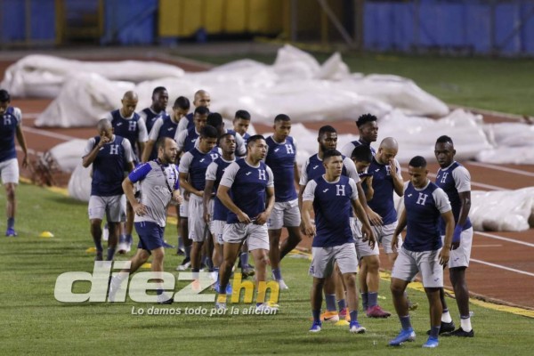 Risas y pelones: El último entrenamiento de Honduras antes de enfrentar a Trinidad y Tobago