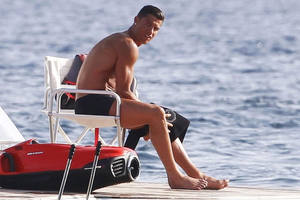 Cristiano Ronaldo sigue bien acompañado en sus vacaciones en Ibiza