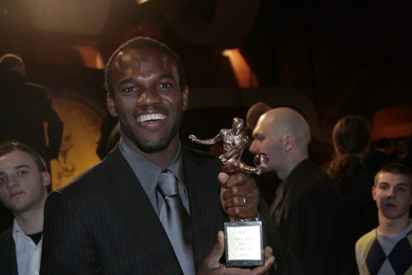 Imágenes de los mejores momentos del 'Rey David” en su época como jugador.