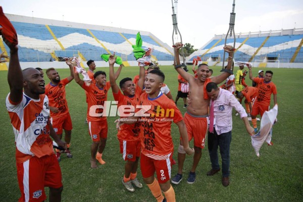 ¡Lágrimas de felicidad y pasillo! Las imágenes de la final donde Nacional aseguró su boleto a Liga de Ascenso