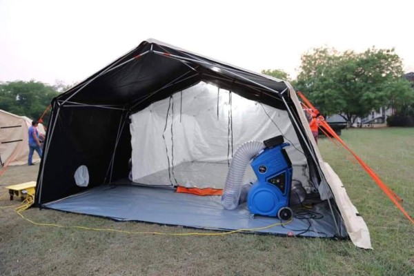 Así es el hospital móvil que instalaron en Villanueva, Cortés para pacientes con coronavirus