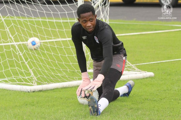 Alex Güity, el juvenil portero del Olimpia se pronuncia sobre su nuevo destino en la Liga Nacional