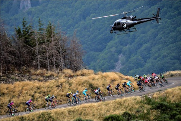 Las mejores postales del Tour de Francia 2015