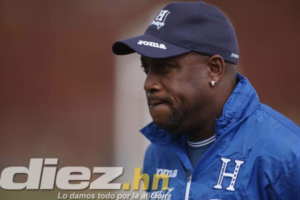 Hernán Medford pone manos a la obra con Honduras