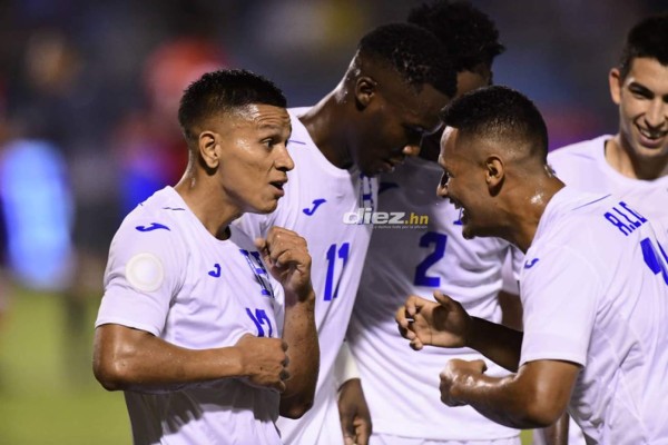 NO VISTE EN TV: Reclamos al árbitro, intercambio de camisas y tristeza trinitense