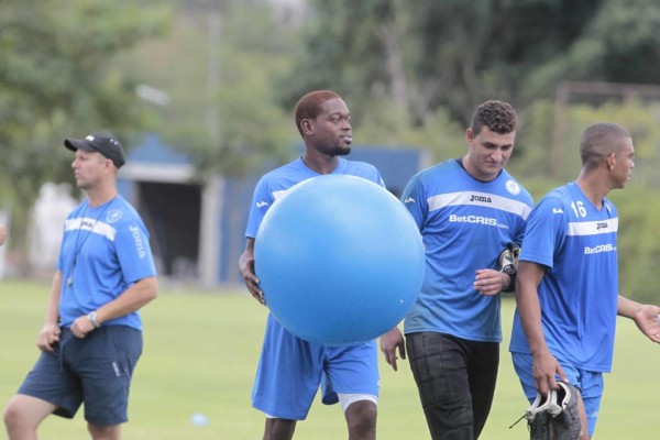 Marcelo Canales y 22 jugadores más que tuvieron un paso efímero por Motagua
