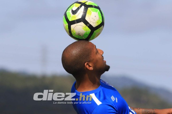 Olimpia debe seguir esperando el debut del brasileño Leandro Motta