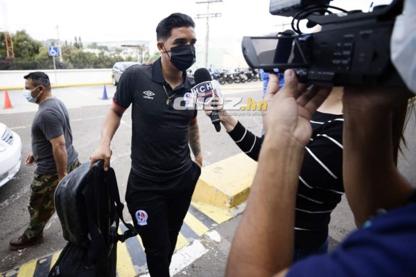 ¡Con las maletas llenas de ilusión! Las postales del viaje del Olimpia a Costa Rica para enfrentar a Alajuelense