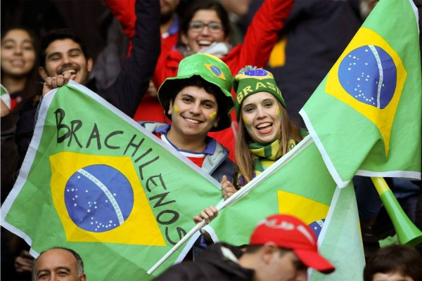 Gran Ambiente previo al Juego Brasil vs Perú , Copa America