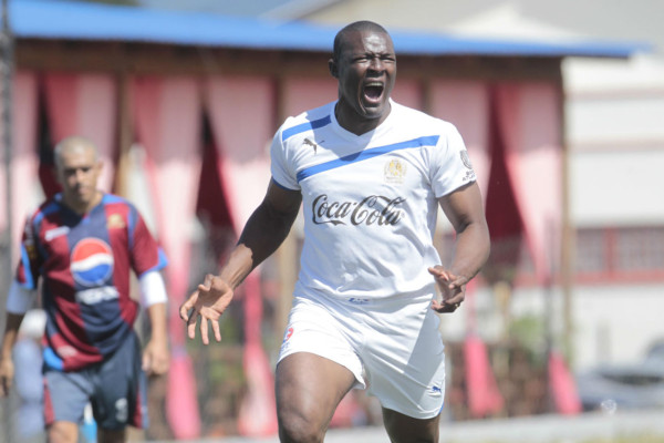 El Olimpia se conoró campeón de la Liga Central de Veteranos