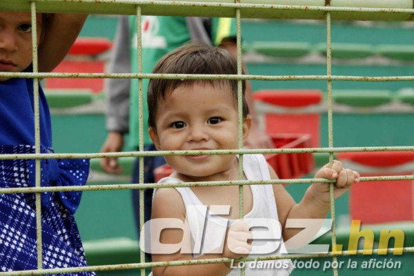 FOTOS: El bonito ambiente que se vivió en clásico Marathón-Motagua&nbsp;&nbsp;