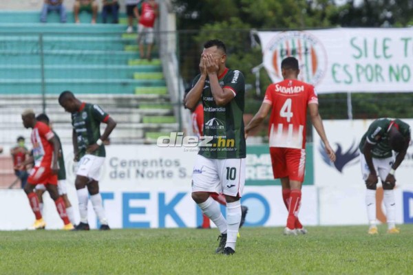 La foto de la celebración 'íntima' en el Yankel: lo que no viste en TV en el triunfo del Vida ante Marathón