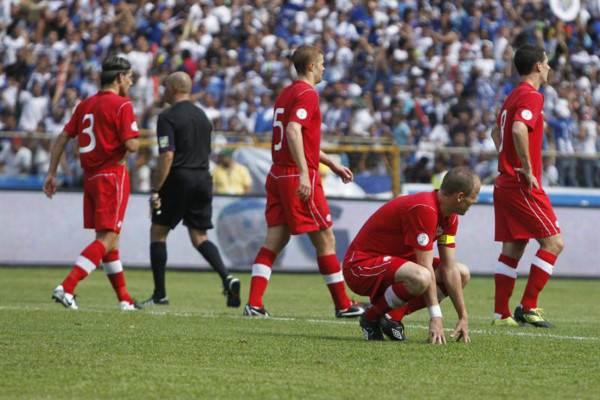 Honduras clasifica a la hexagonal al golear a Canadá
