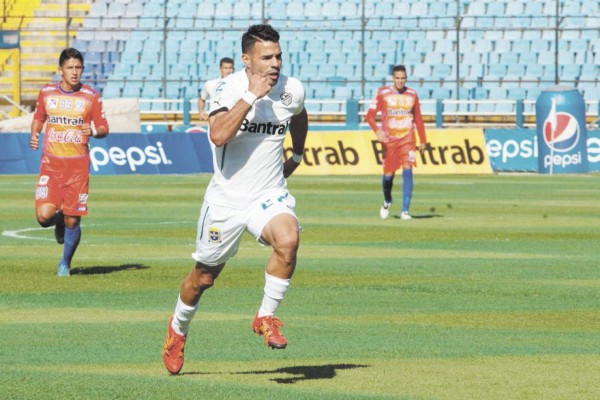 Dos hondureños en el top 5: Los jugadores más caros de Centroamérica