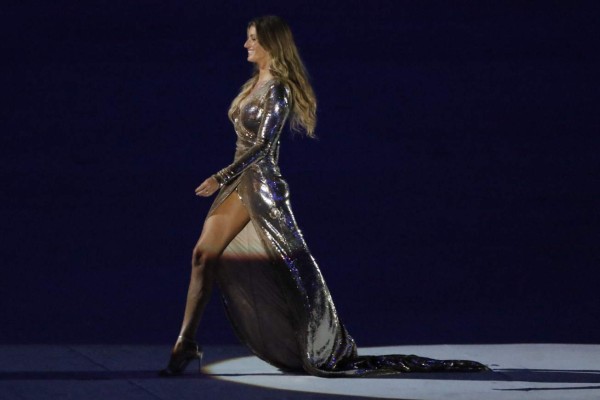 Fotos: Las encantadoras chicas que adornaron la inaguración de los Juegos Olímpicos de Río