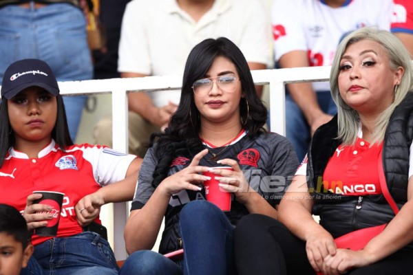 Derroche de sensualidad: Las chicas más bellas del Olimpia - Marathón