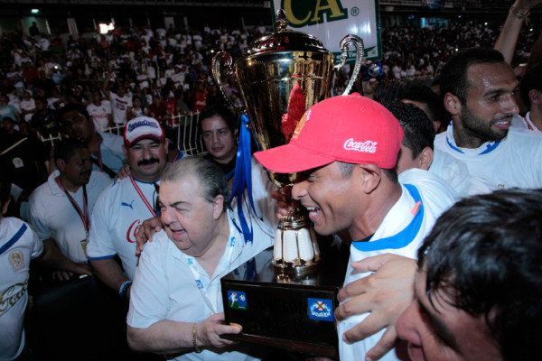 OLIMPIA TRICAMPEON APERTURA 2012