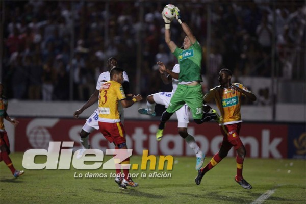 Las mejores imágenes del juego Olimpia vs Herediano