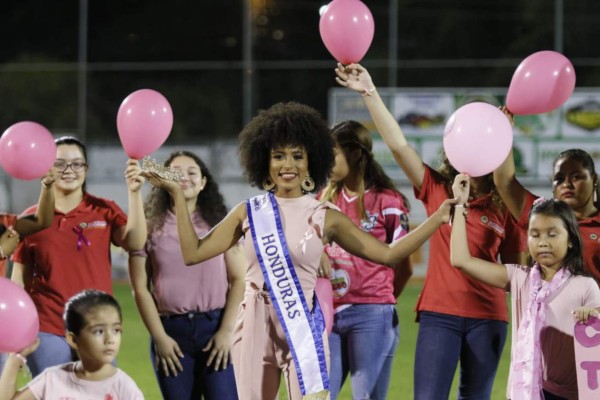 ¡Unas bellezas! Las chicas que enamoraron en el Morazán y Excélsior por Liga Nacional