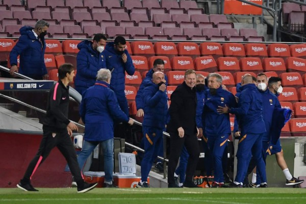 Lo que no se vio en TV: El abrazo y felicidad de Messi tras la remontada ¿Y si ya no se va del Barcelona?