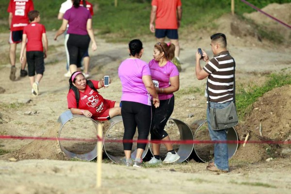 Las mejores imágenes de ambiente previo al DIEZ X-Run 2014