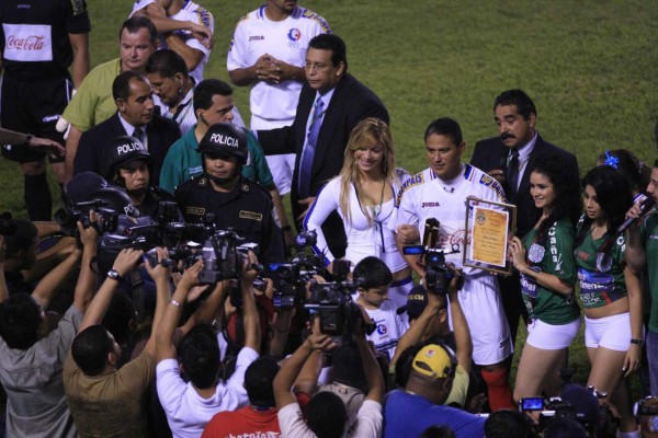 Las chicas más lindas que han adornado las finales en Honduras