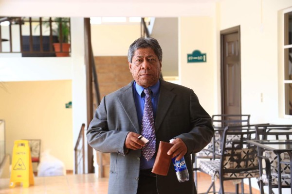 Conoce el búnker de trabajo de Ramón Maradiaga en El Salvador