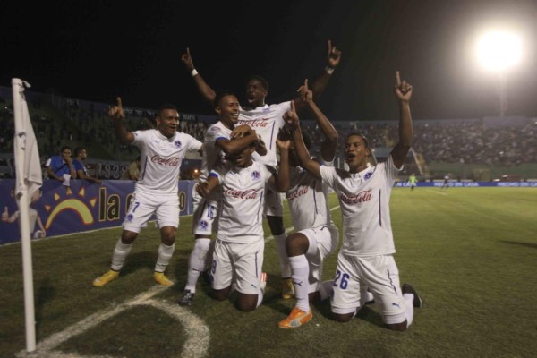 FOTOS: El álbum de los últimos 10 clásicos Olimpia-Motagua