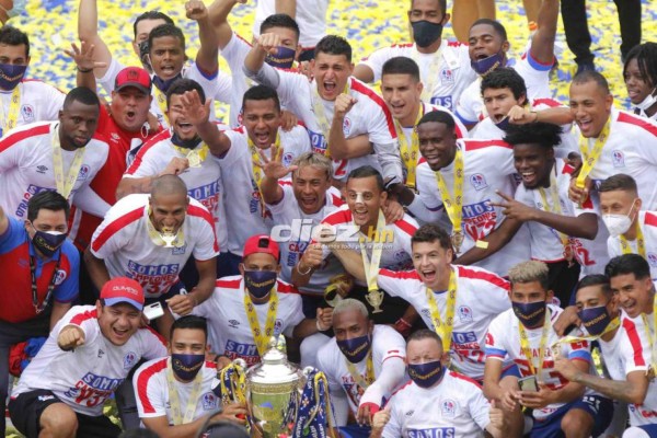 ¡Bicampeón! Pedro Troglio se suma a la lista de entrenadores extranjeros exitosos en Olimpia