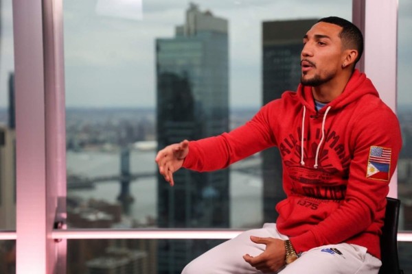 En medio del frío y de compras, Teófimo López arriba a Nueva York para noquear a George Kambosos