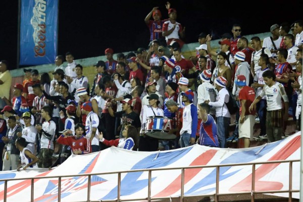 Las imágenes que no se vieron por TV del juego entre Juticalpa y Olimpia