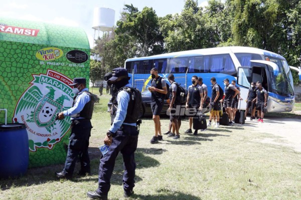 Fotos del Marathón-Real España: El desahogo de Ramiro Rocca y el show de los aficionados