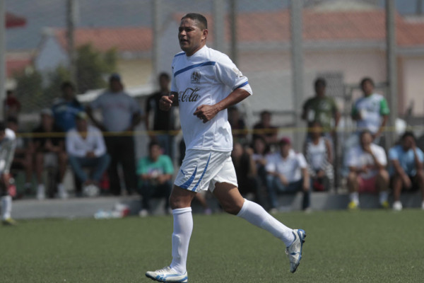 El Olimpia se conoró campeón de la Liga Central de Veteranos